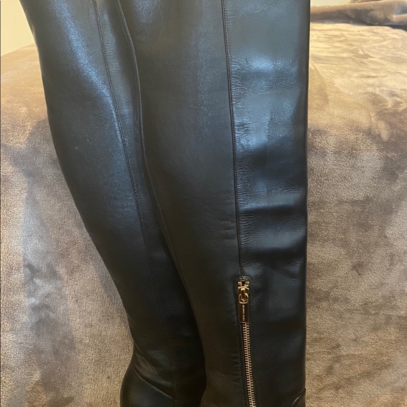 Leather Michael Kors boots - Picture 4 of 6